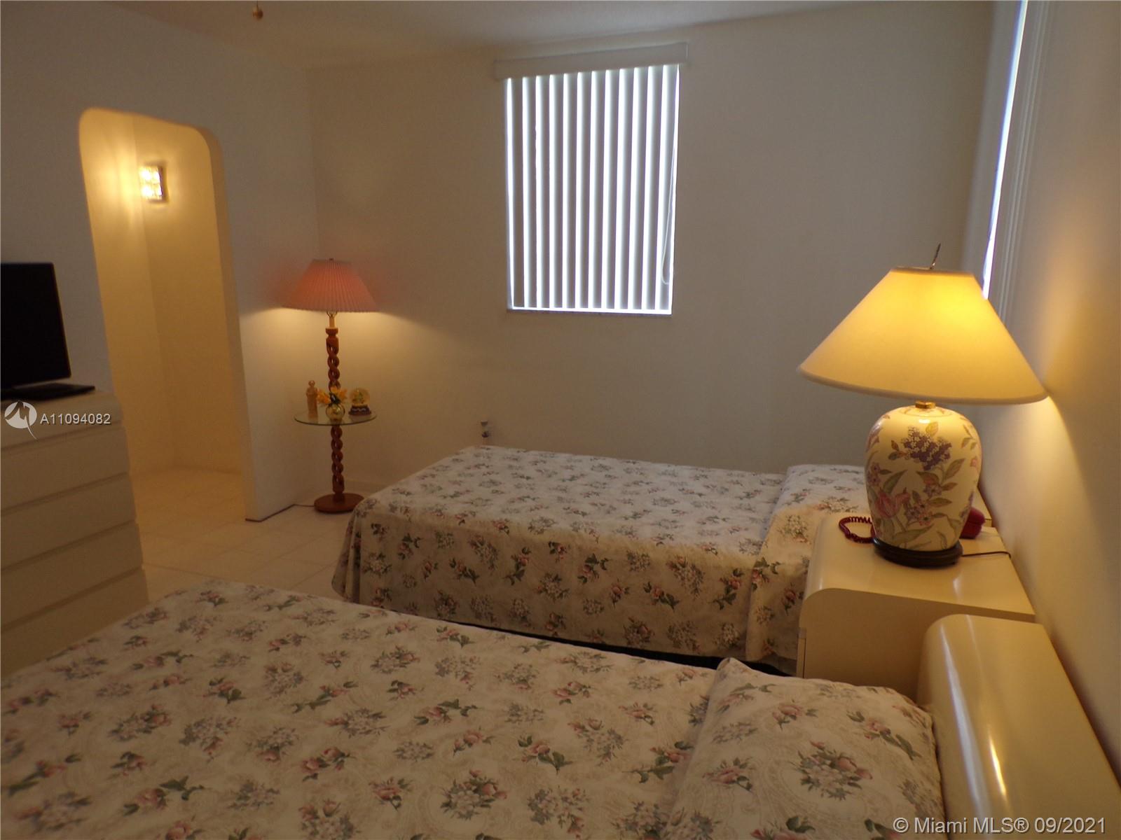 POINT EAST ONE CONDO-BLDG - Residential