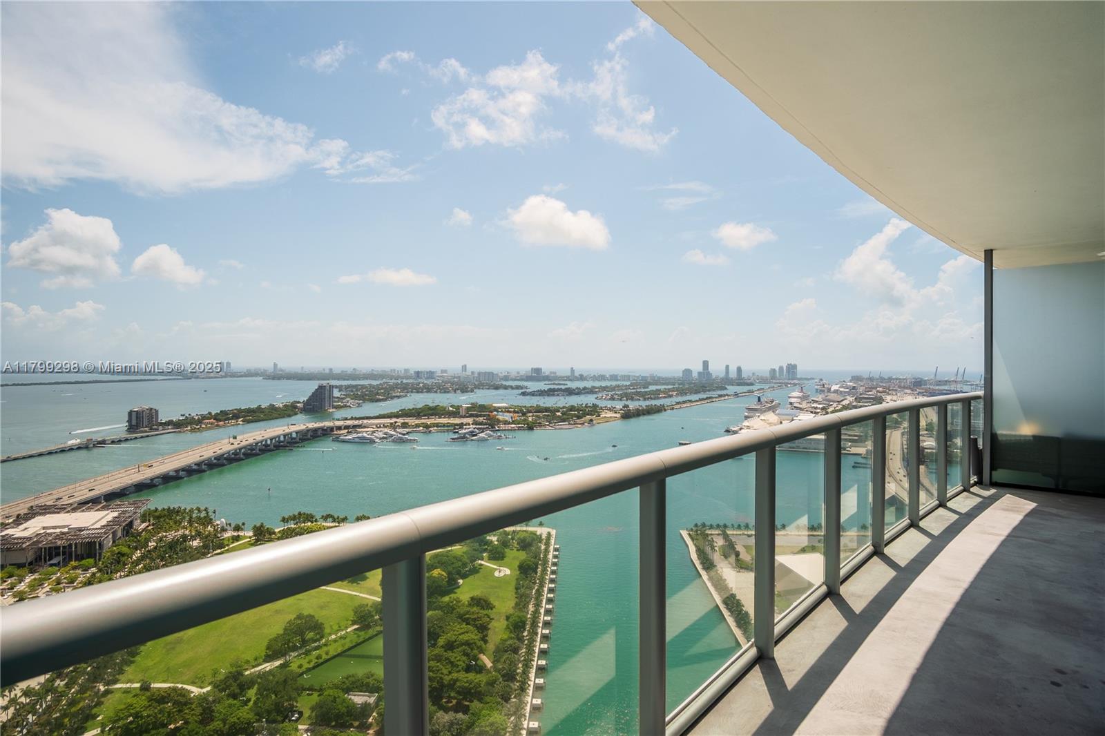 Rental Property at 888 Biscayne Blvd 4312, Miami, Broward County, Florida - Bedrooms: 2 
Bathrooms: 2  - $6,500 MO.