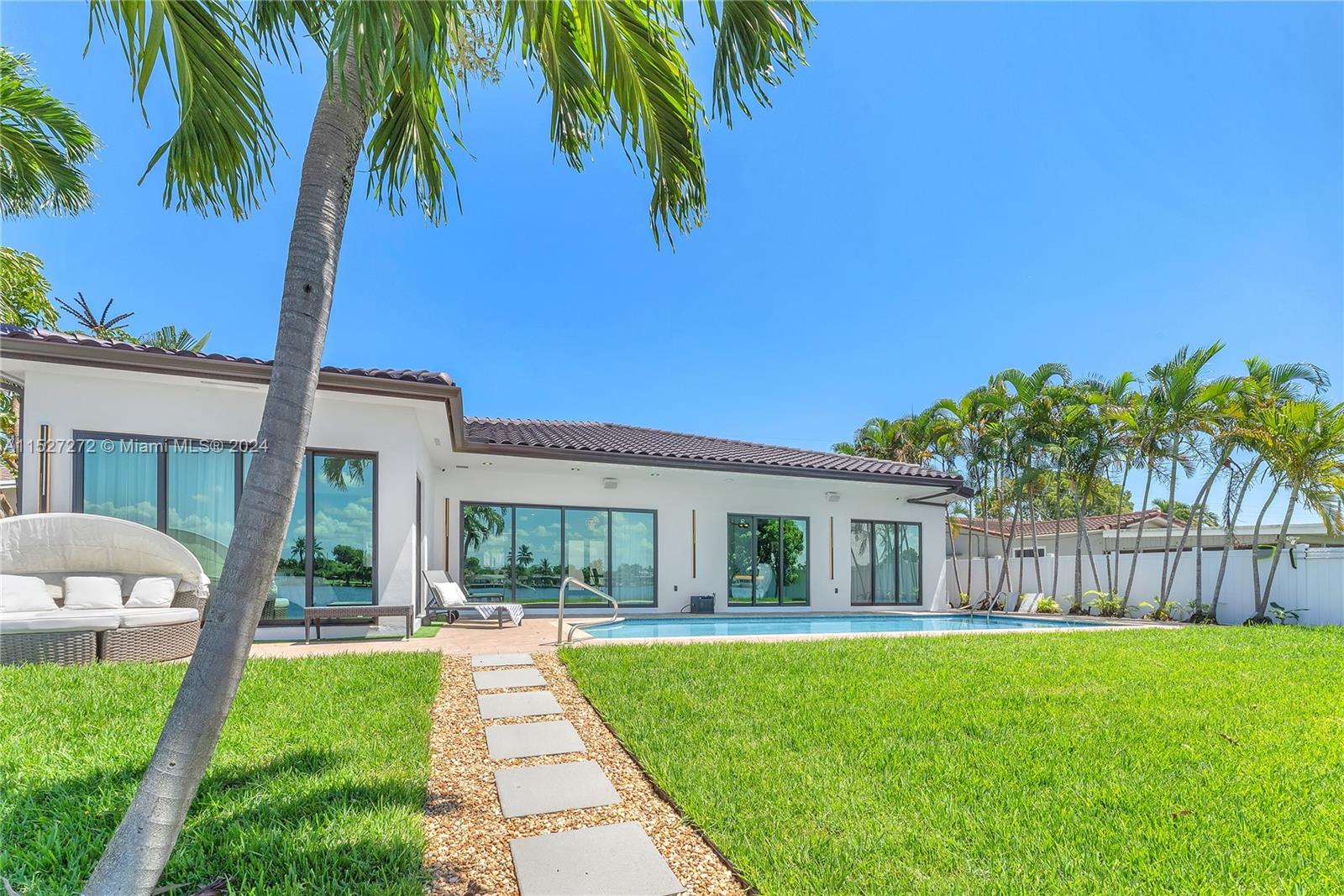 SUNSWEPT ISLE - Residential