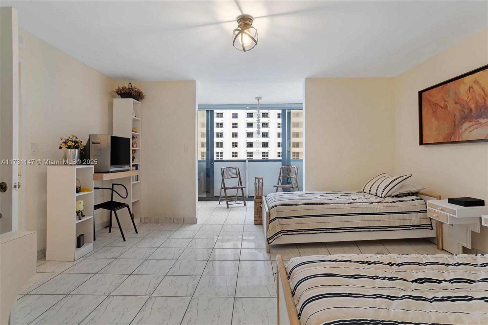 THE GEORGIAN CONDO - Residential