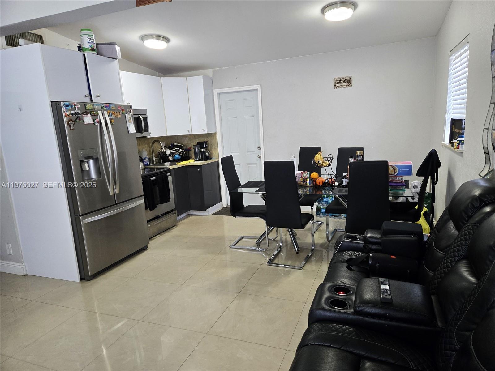 CORAL TERR SEC 1 - Residential Lease