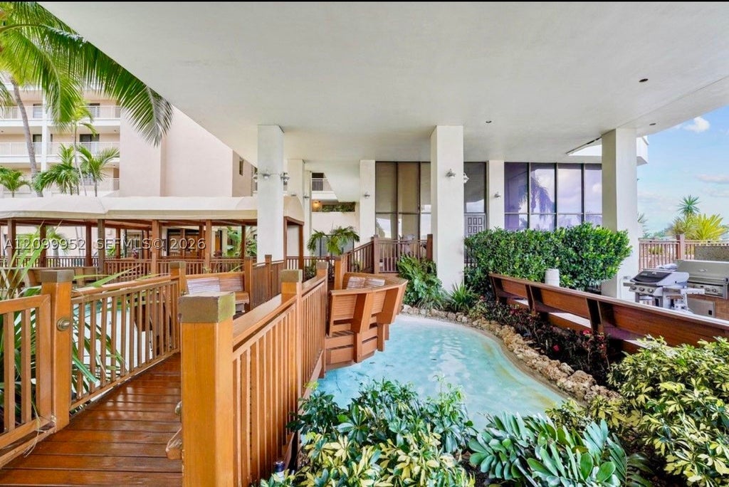Photo of 3100 NE 48th St #610, Fort Lauderdale, FL 33308 (MLS # A12099952)