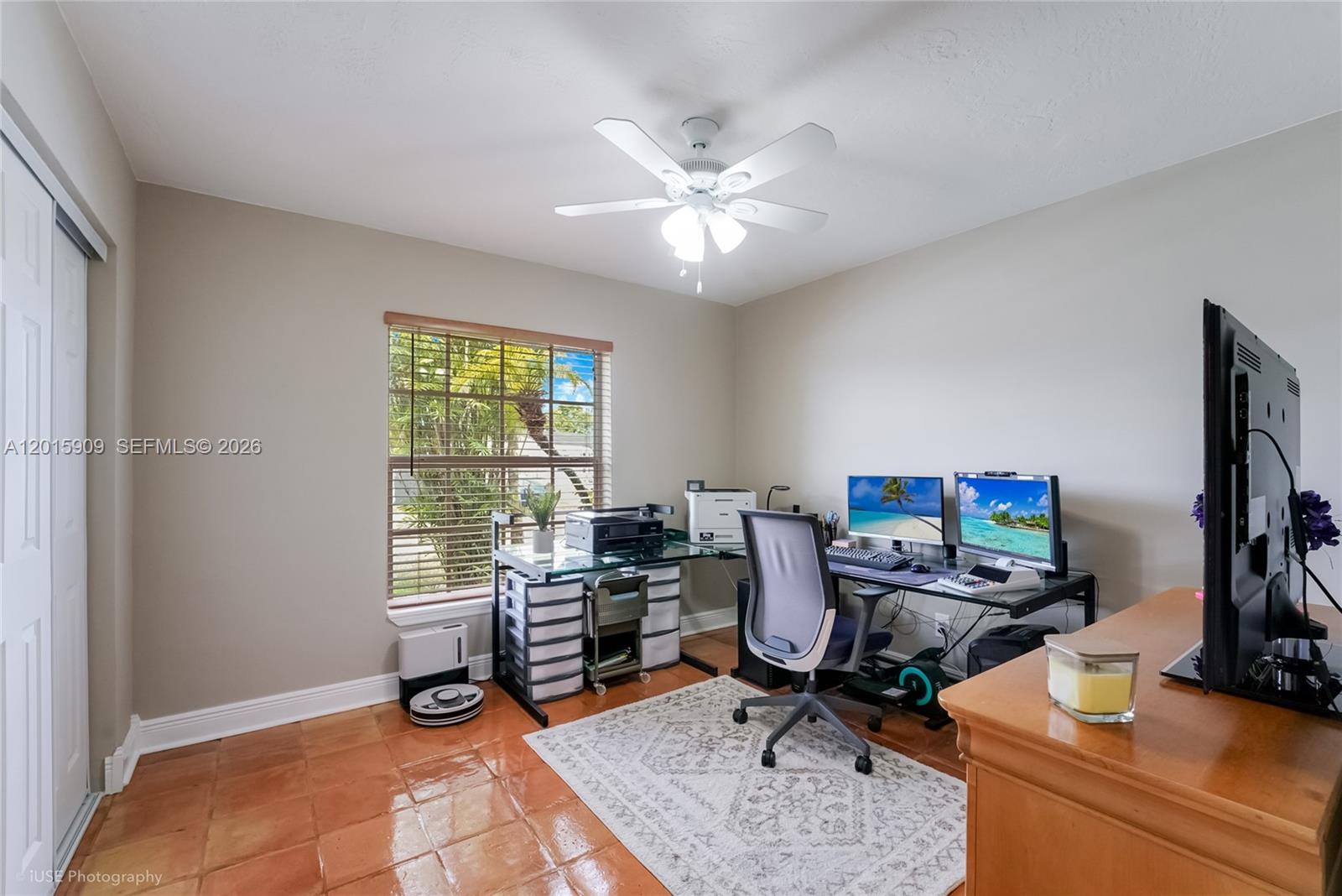 DEVON-AIRE ESTATES SEC 3 - Residential