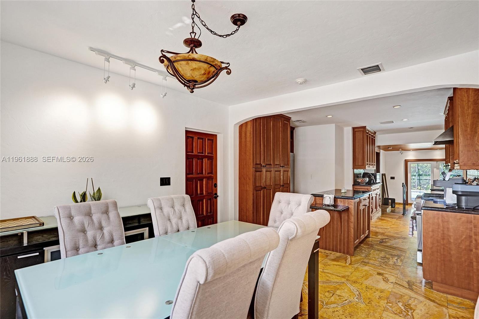 BAY BREEZE SEC MIAMI SHOR - Residential