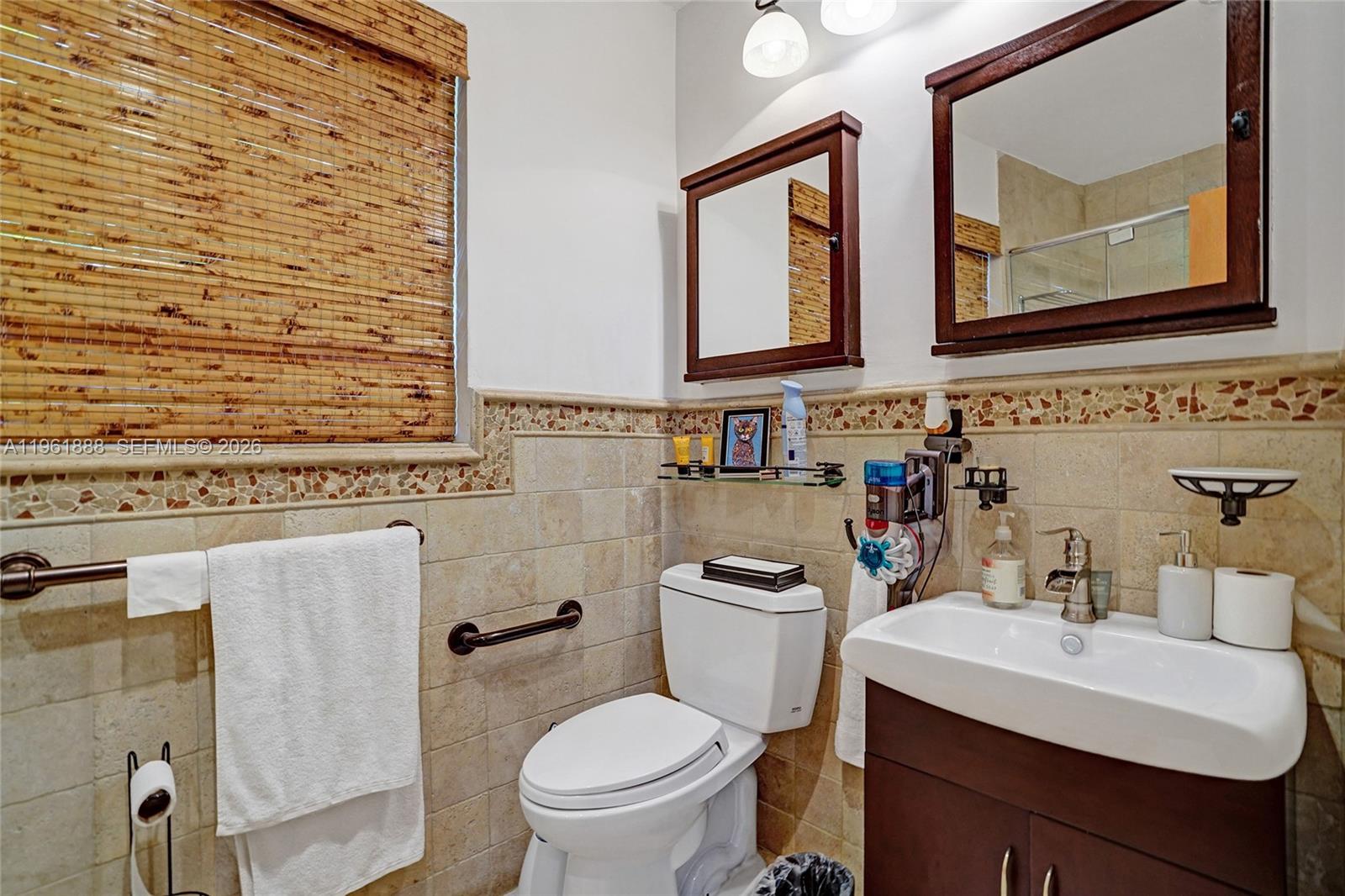 BAY BREEZE SEC MIAMI SHOR - Residential