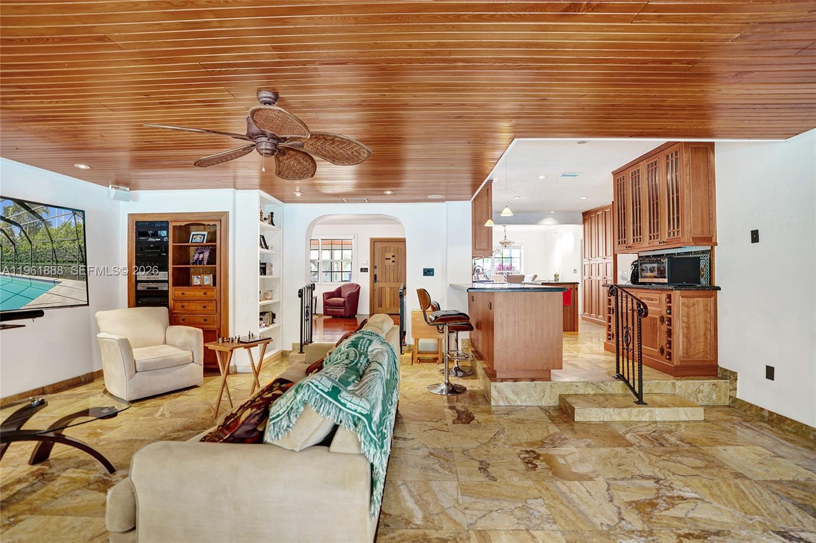 BAY BREEZE SEC MIAMI SHOR - Residential