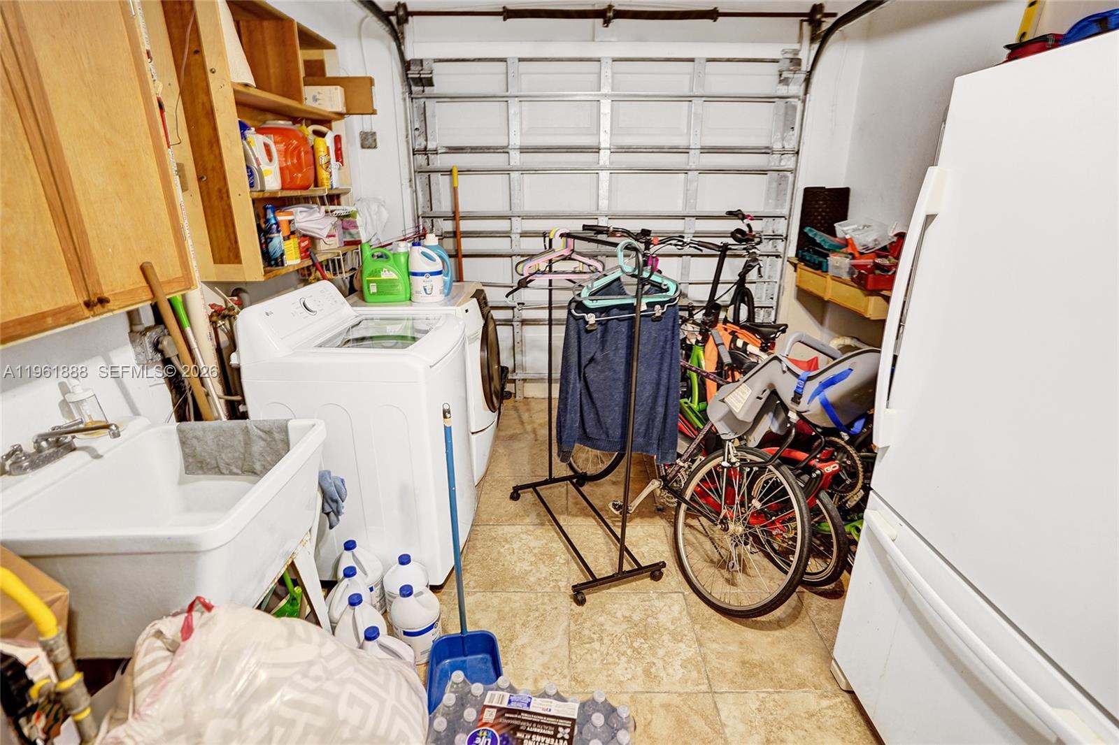 BAY BREEZE SEC MIAMI SHOR - Residential