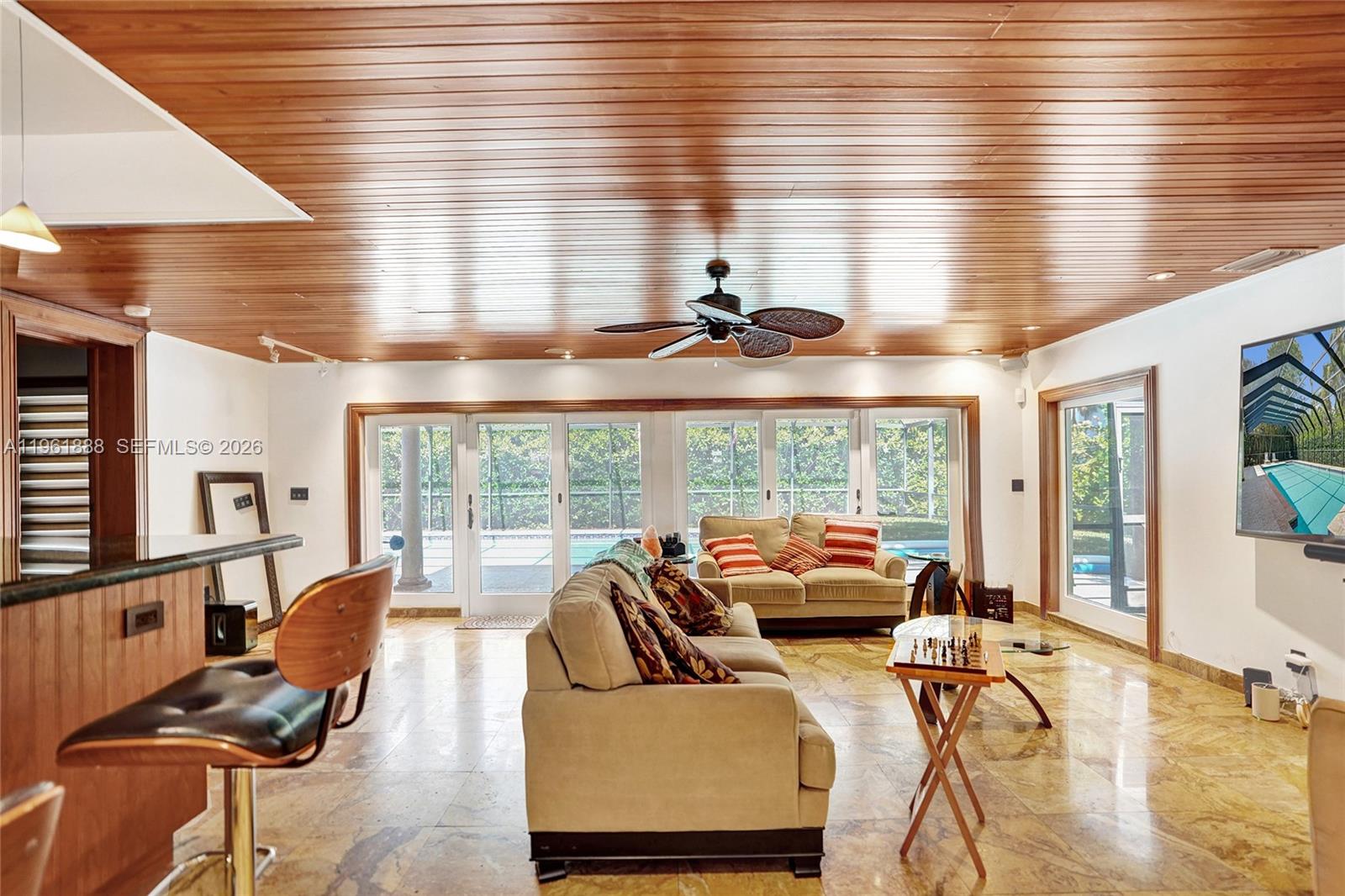 BAY BREEZE SEC MIAMI SHOR - Residential