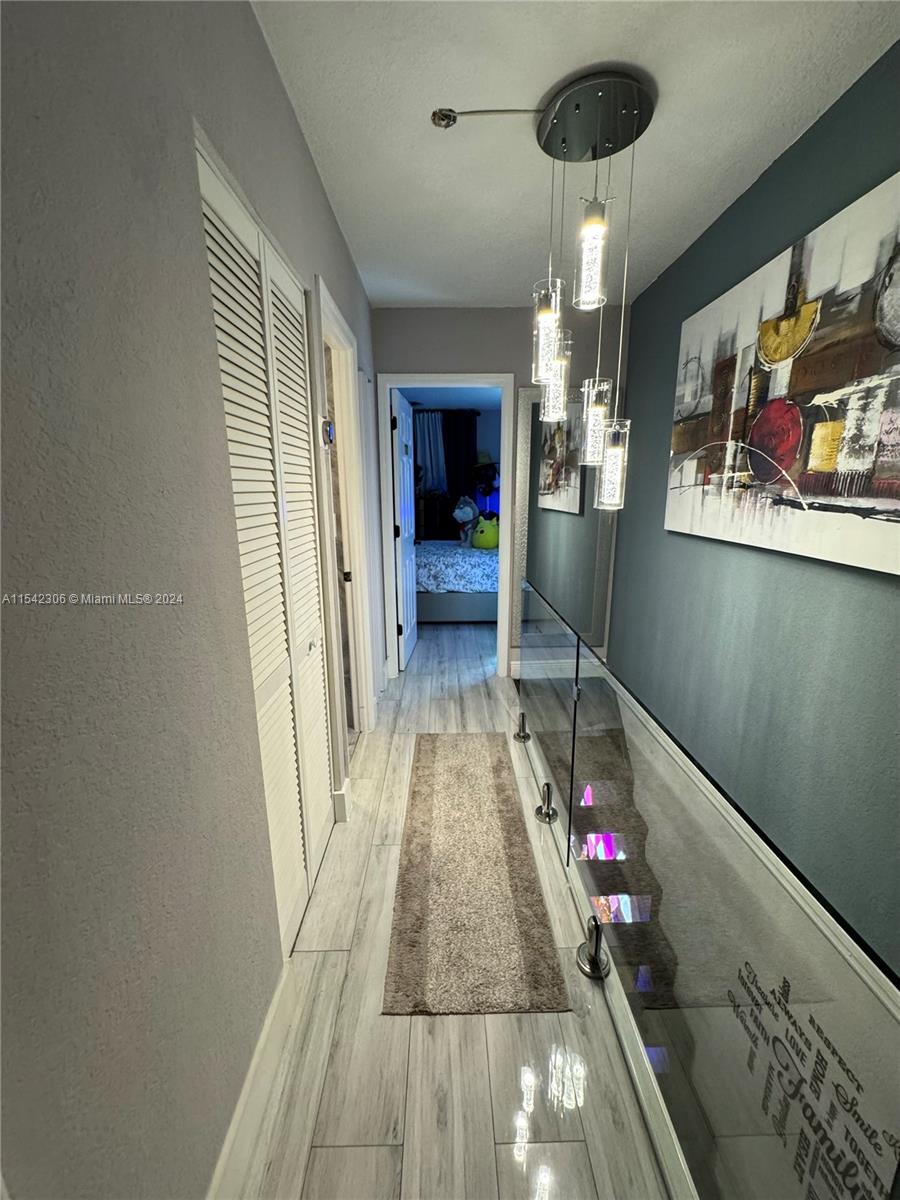 MANGO HILL CONDO #12 - Residential Lease