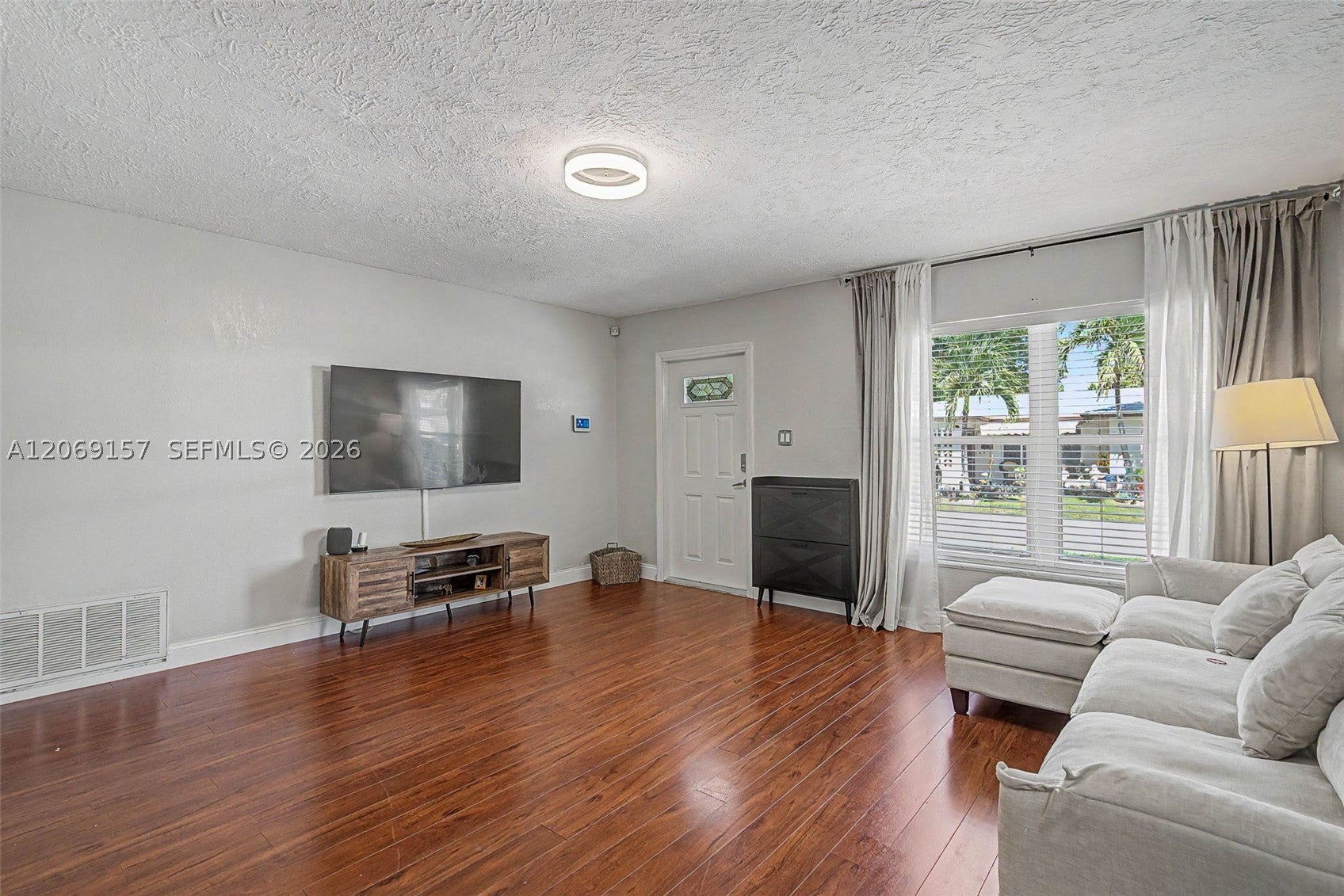 6001 NW 66th Ter