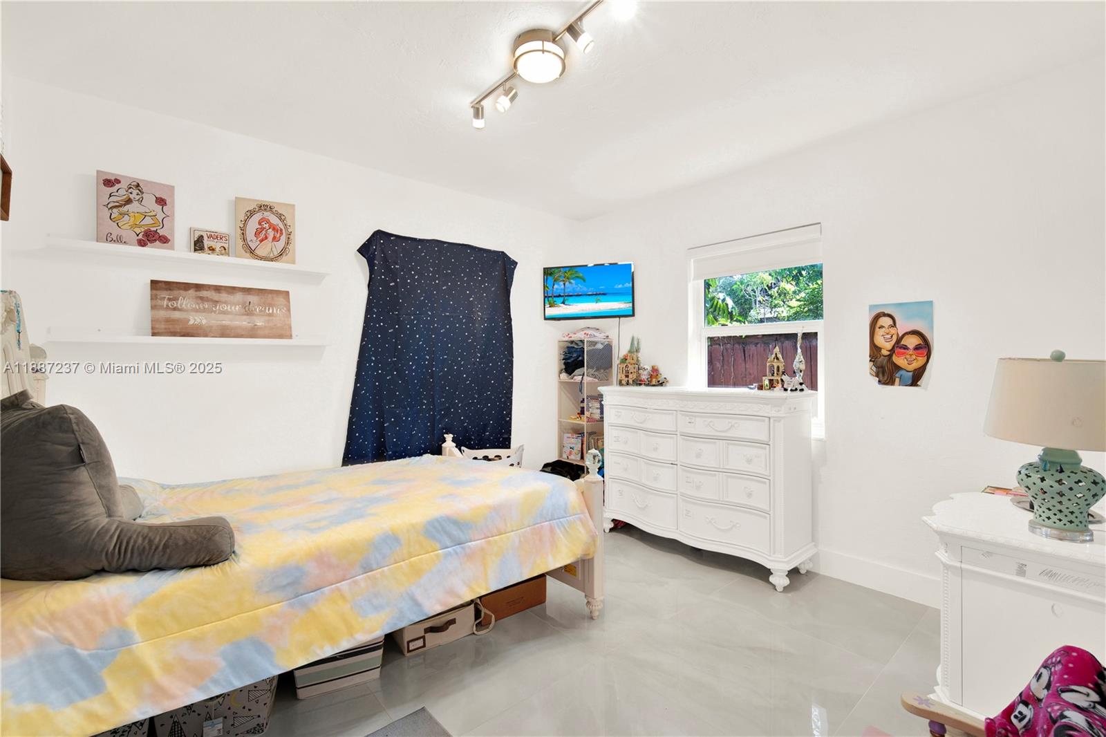 CUTLER RIDGE PINES - Residential