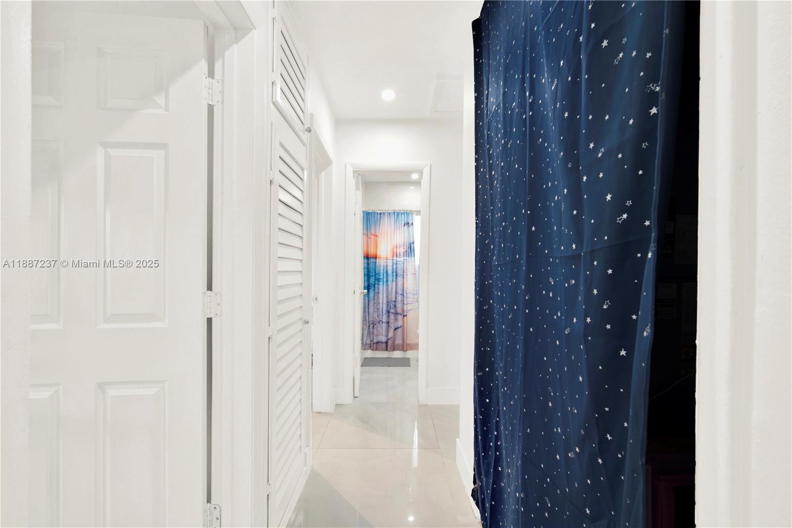CUTLER RIDGE PINES - Residential