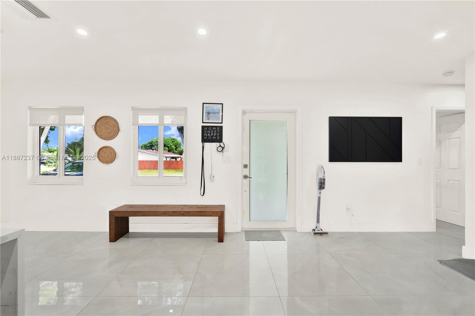 CUTLER RIDGE PINES - Residential
