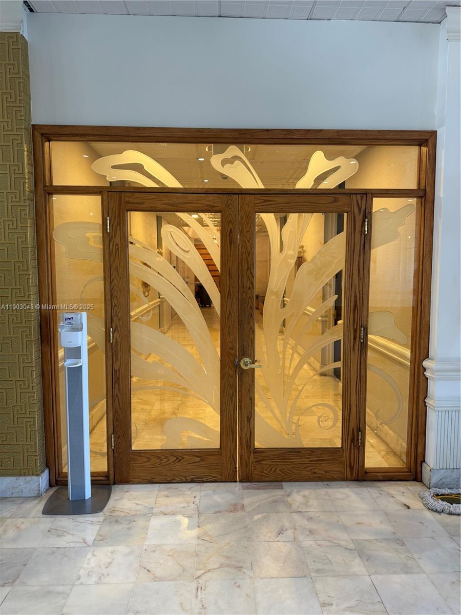 ROYAL EMBASSY CONDO - Residential Lease