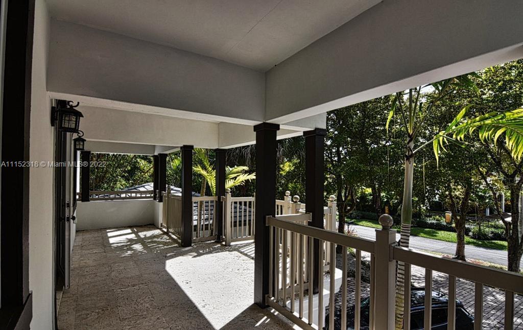 GROVES EXTENSION - Residential