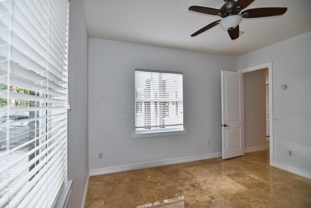 GROVES EXTENSION - Residential