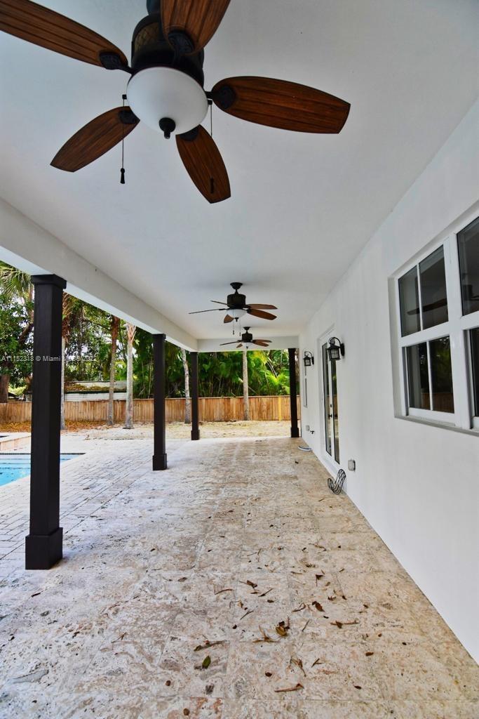 GROVES EXTENSION - Residential