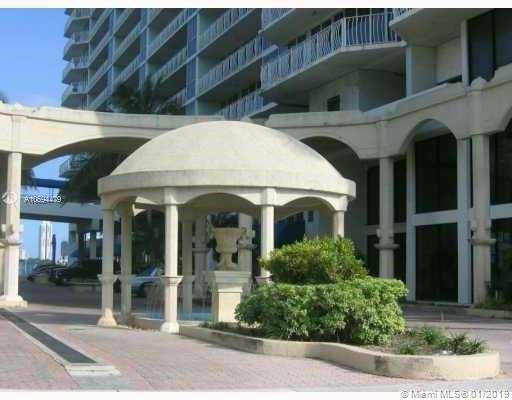 THE GRANDVIEW PALACE COND - Residential