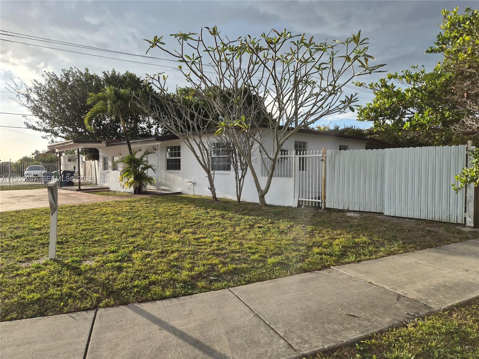 ASCOT PARK - Residential