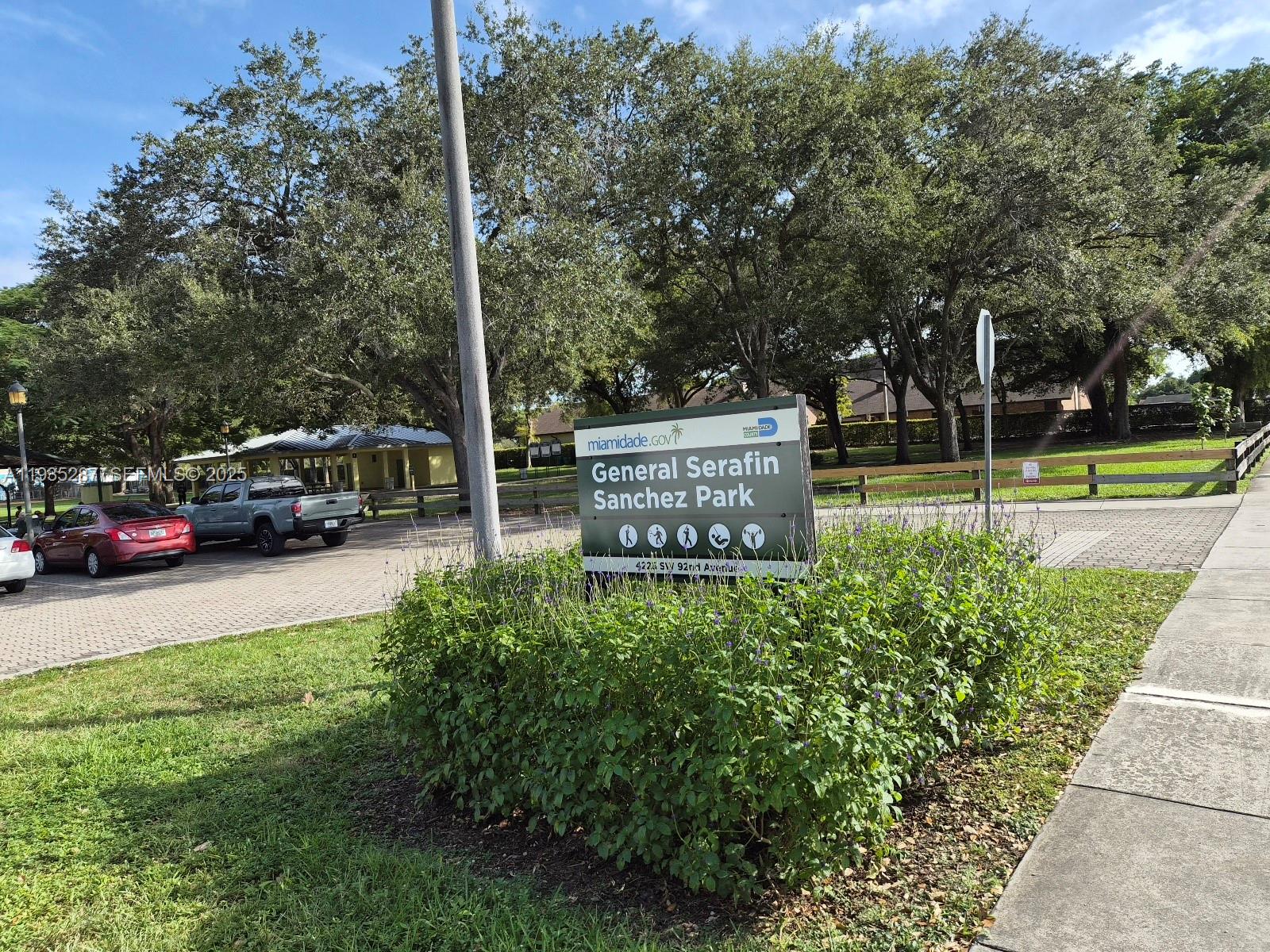 ASCOT PARK - Residential