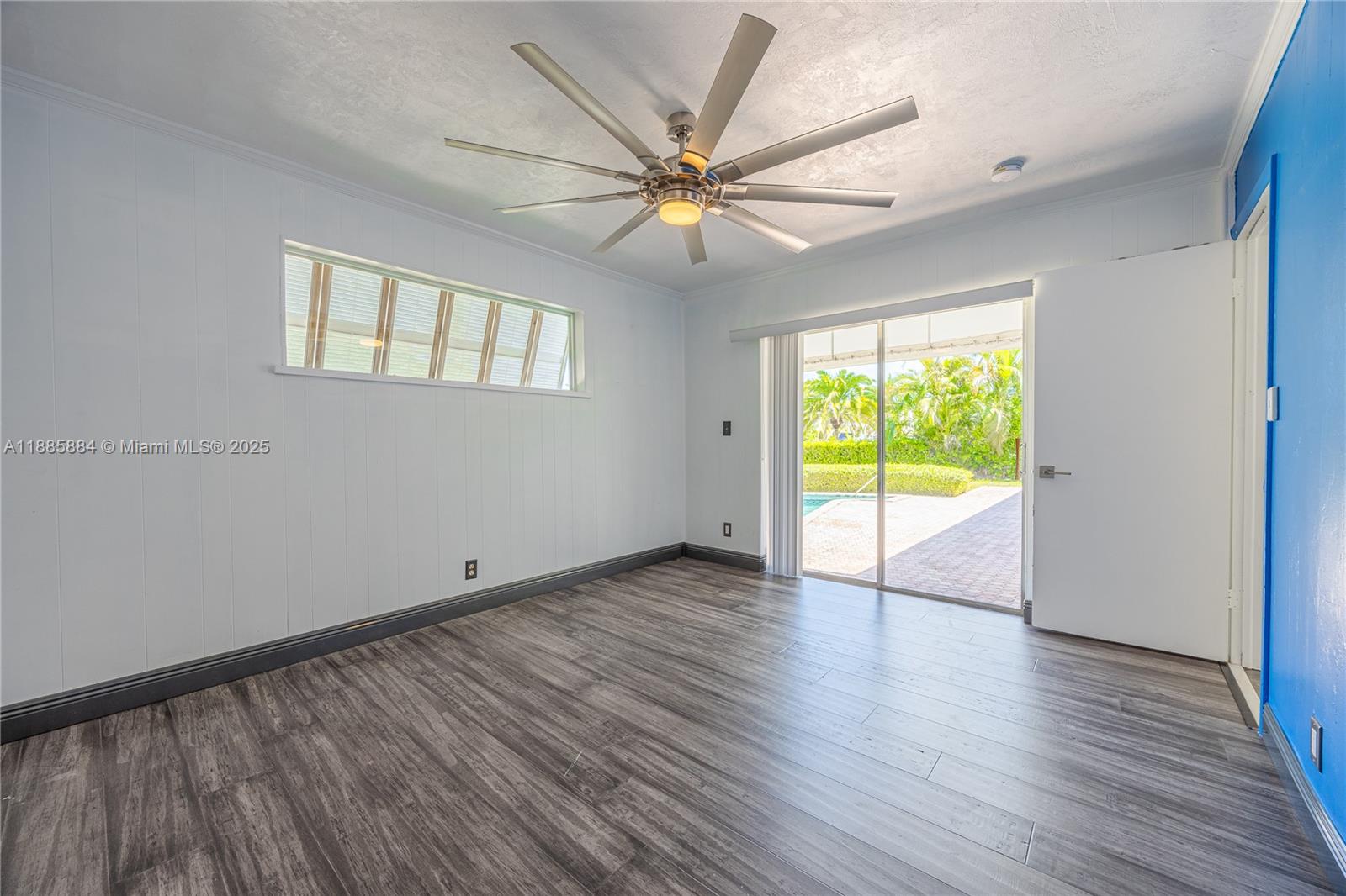 CORAL KEY VILLAS 5TH SEC - Residential Lease