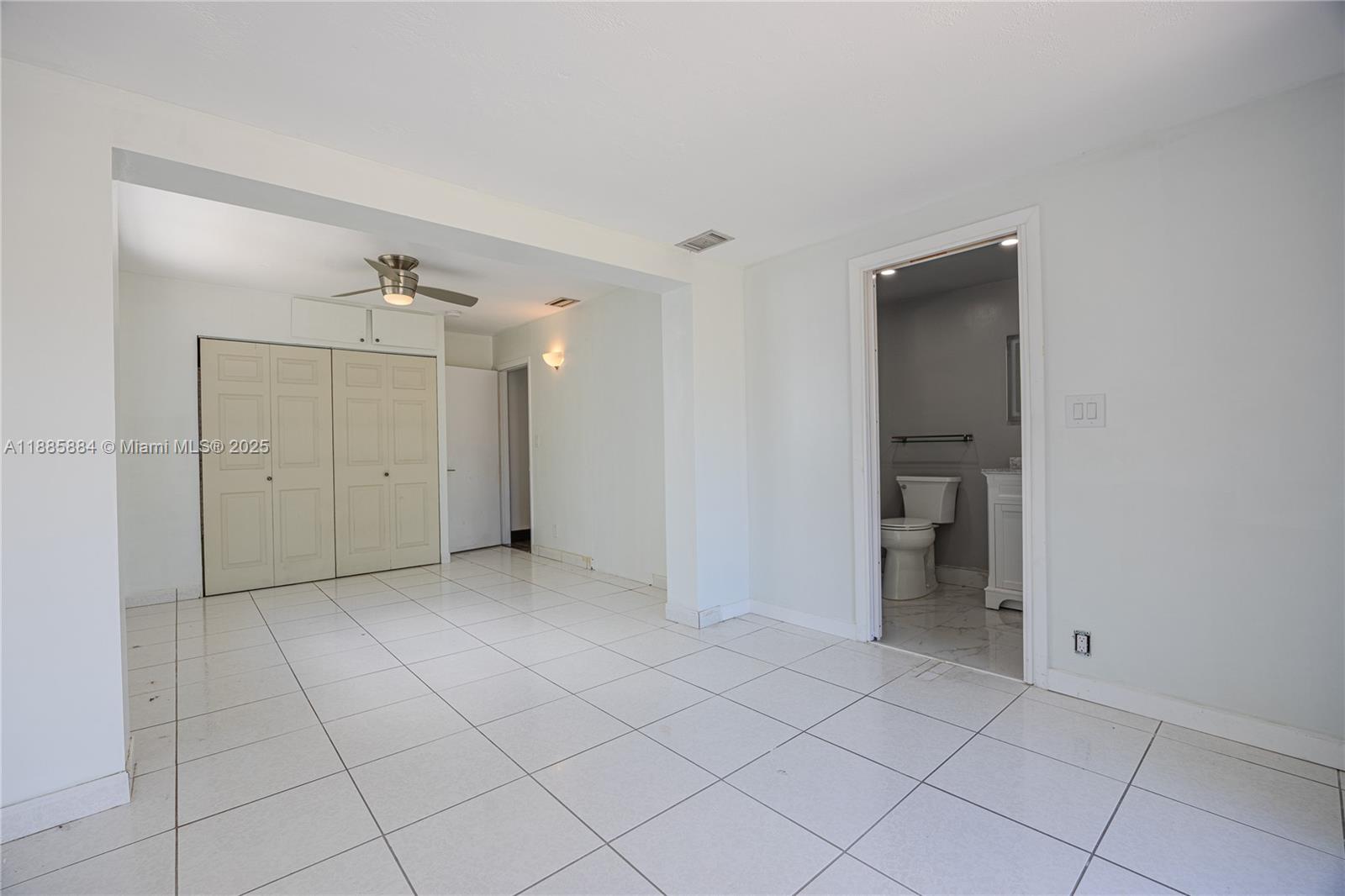 CORAL KEY VILLAS 5TH SEC - Residential Lease