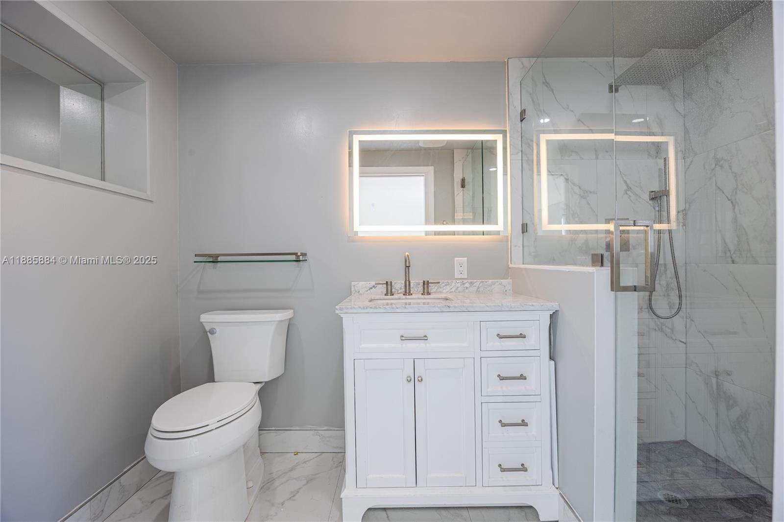 CORAL KEY VILLAS 5TH SEC - Residential Lease