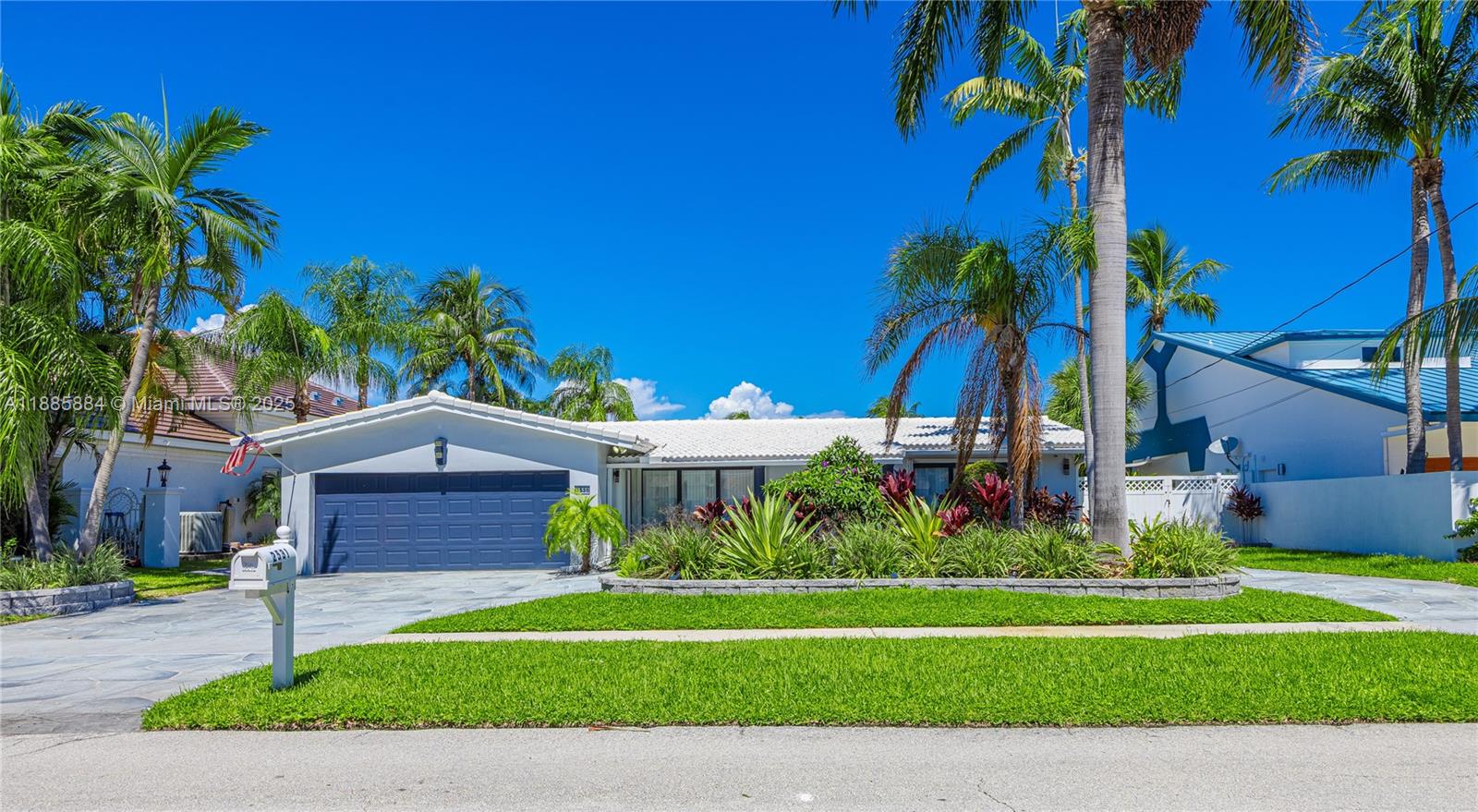 CORAL KEY VILLAS 5TH SEC - Residential Lease