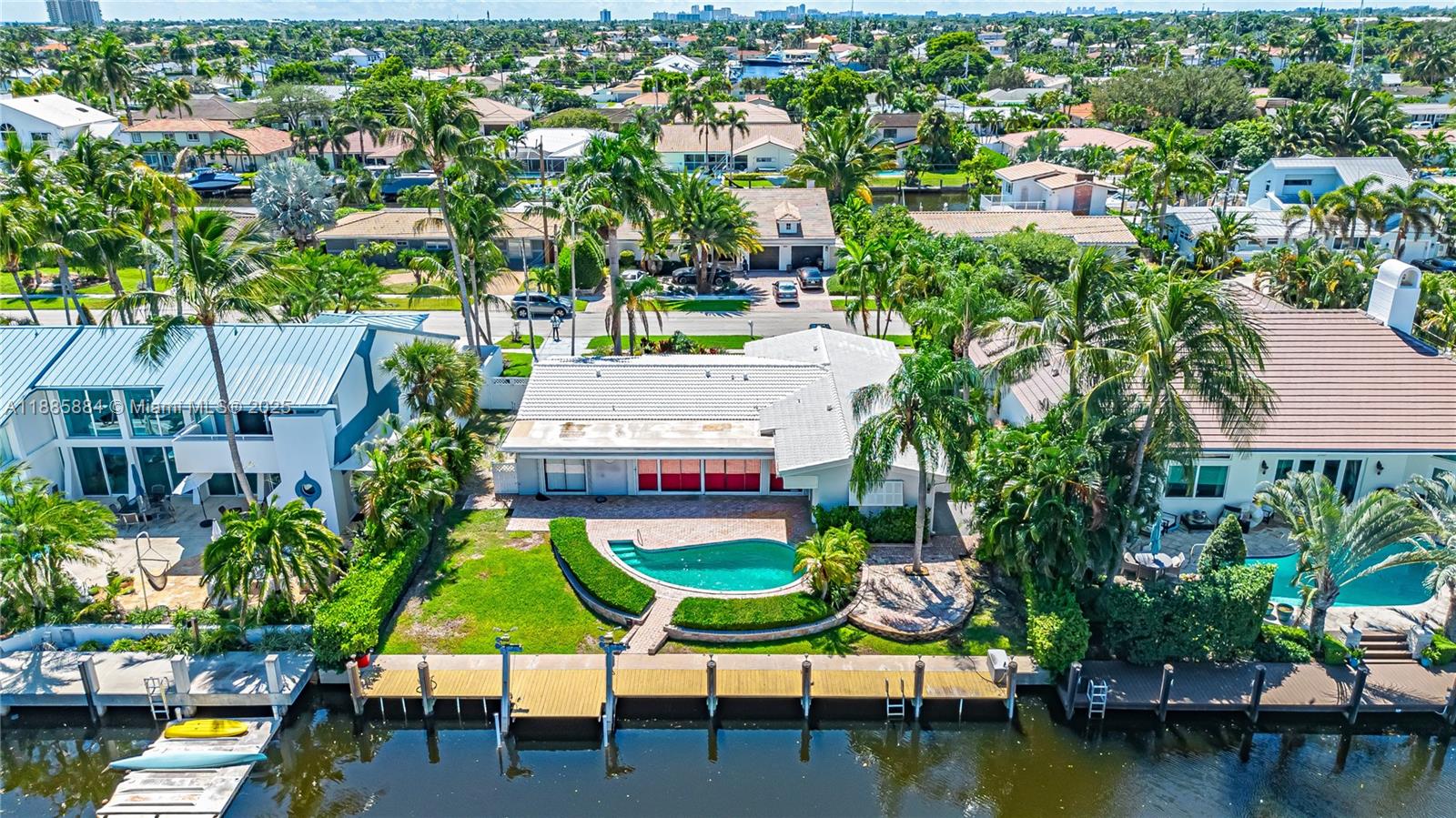 CORAL KEY VILLAS 5TH SEC - Residential Lease