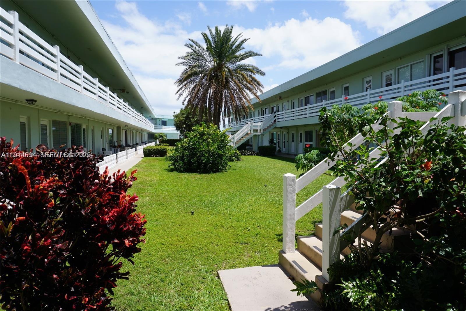 FAIRMONT HOUSE - Residential