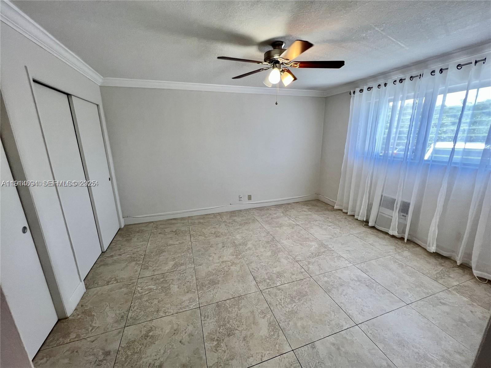 FAIRMONT HOUSE - Residential