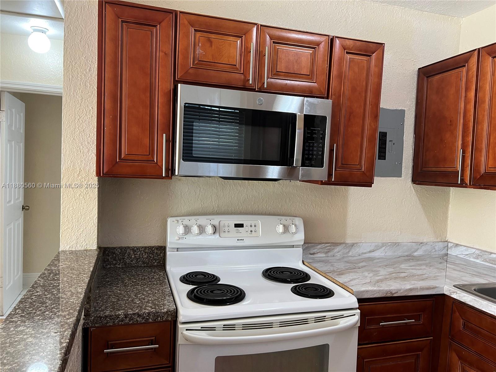 SUNRISE HEIGHTS - Residential Lease