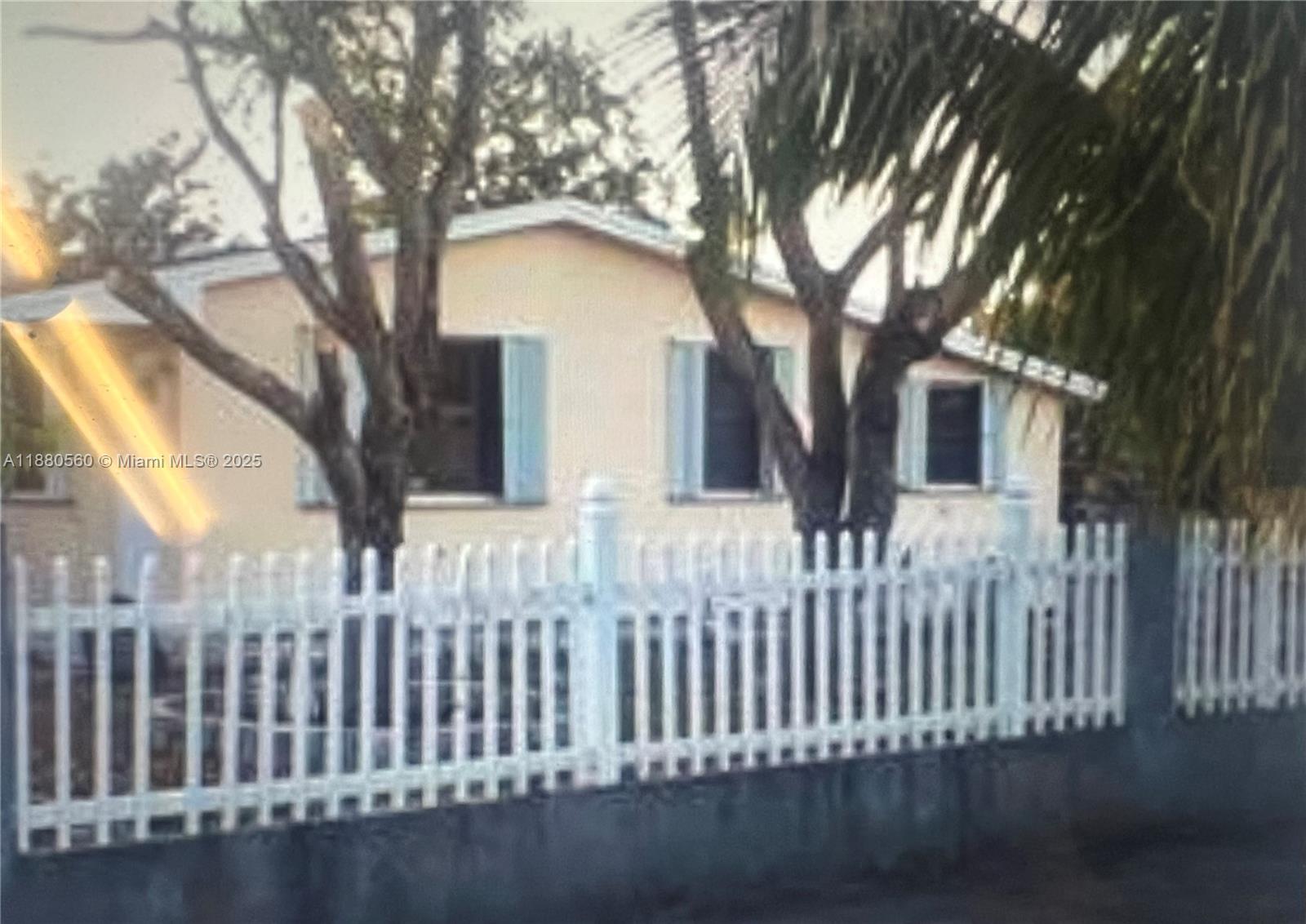 SUNRISE HEIGHTS - Residential Lease