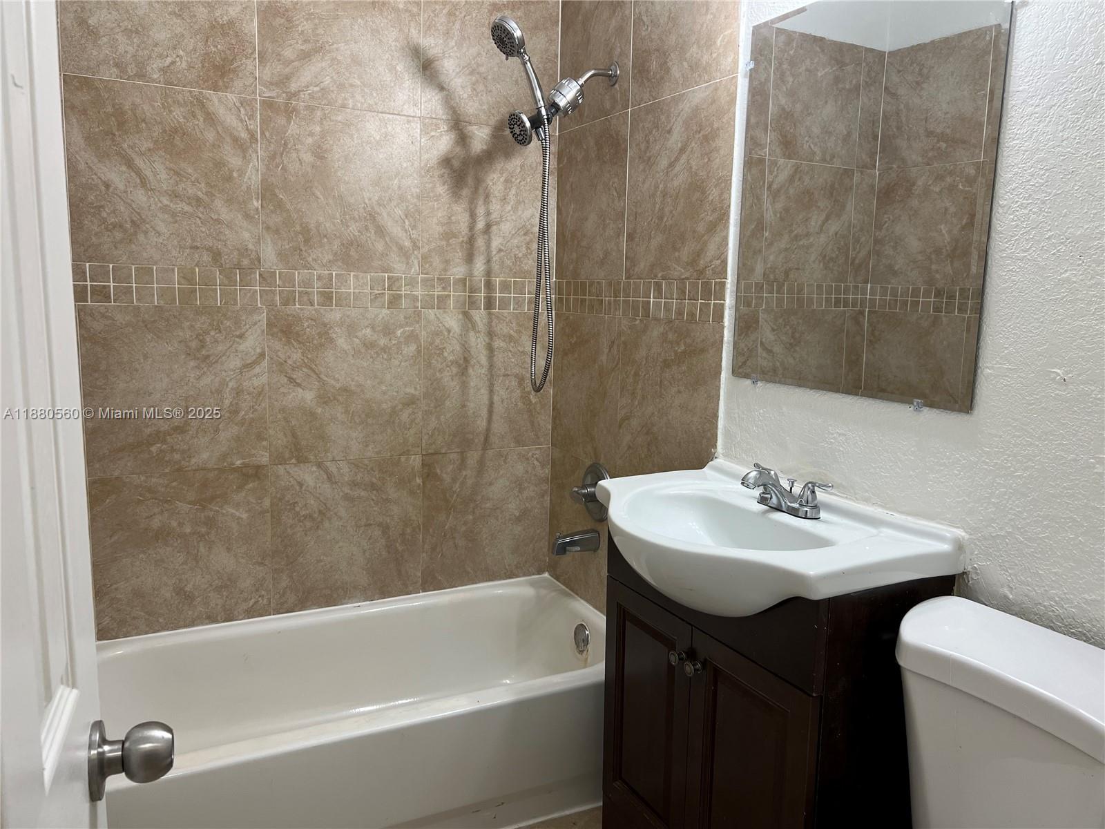 SUNRISE HEIGHTS - Residential Lease