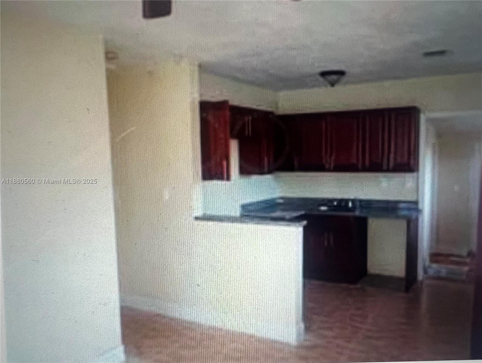 SUNRISE HEIGHTS - Residential Lease