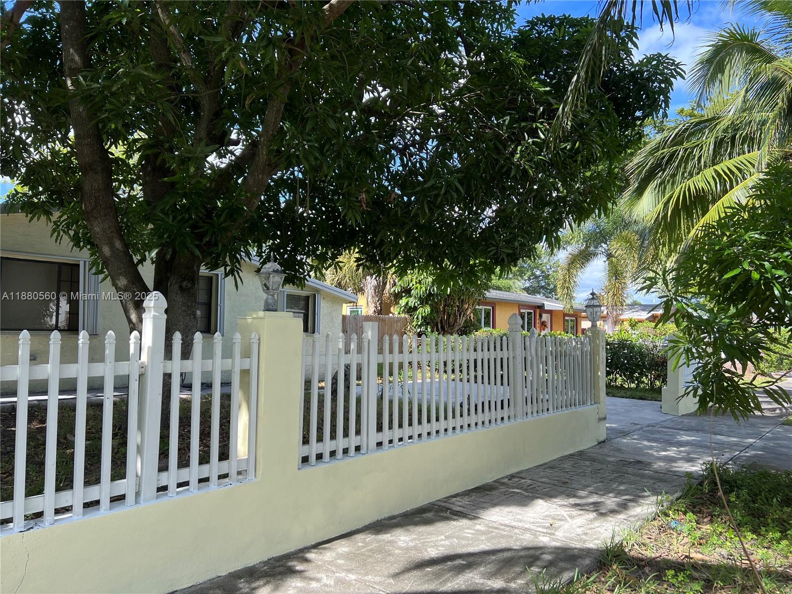 SUNRISE HEIGHTS - Residential Lease