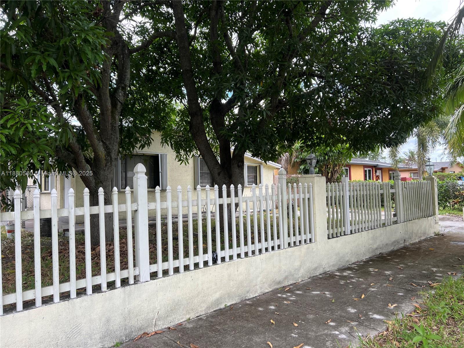 SUNRISE HEIGHTS - Residential Lease