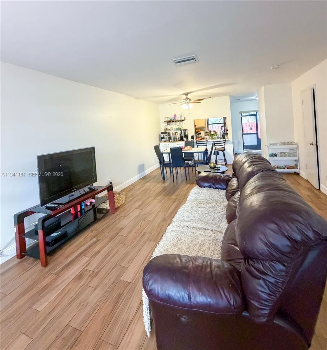 PEMBROKE POINTE SECTION T - Residential