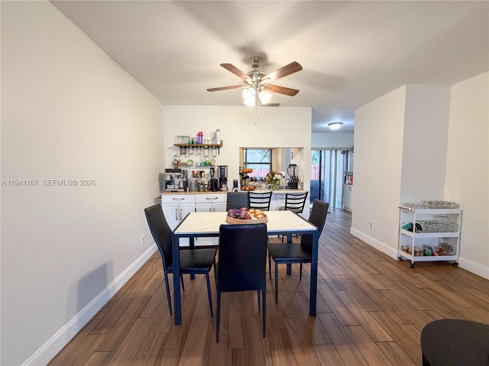 PEMBROKE POINTE SECTION T - Residential