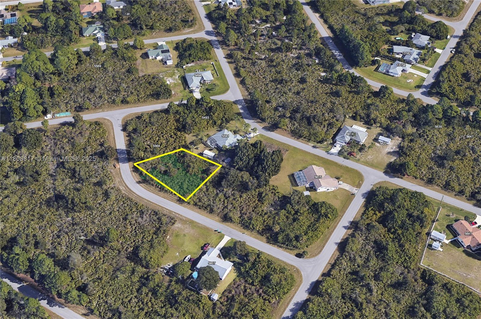 PORT CHARLOTTE SEC 052 - Land