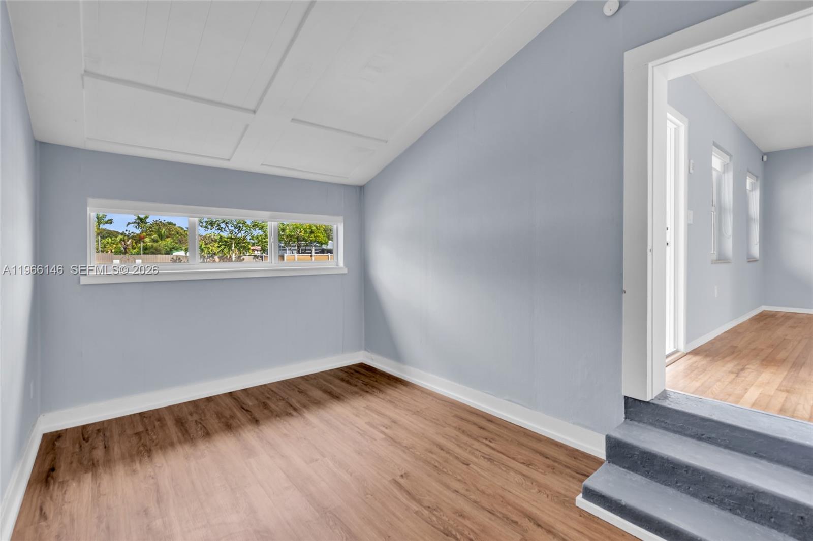COUNTRY CLUB ESTATES SEC - Residential Lease
