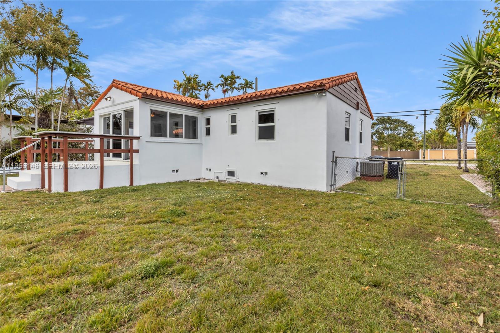COUNTRY CLUB ESTATES SEC - Residential Lease