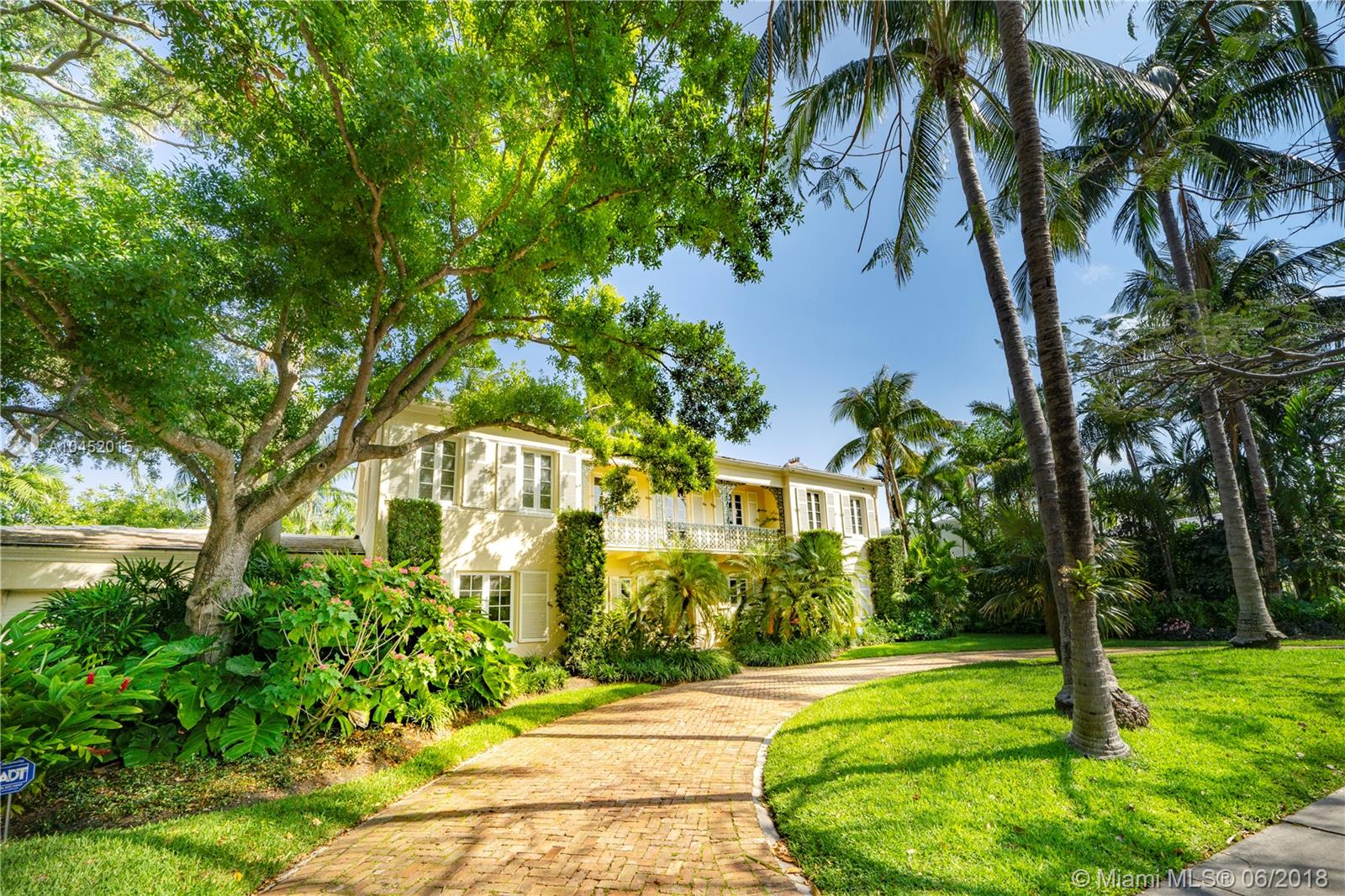 LA GORCE GOLF SUB - Residential