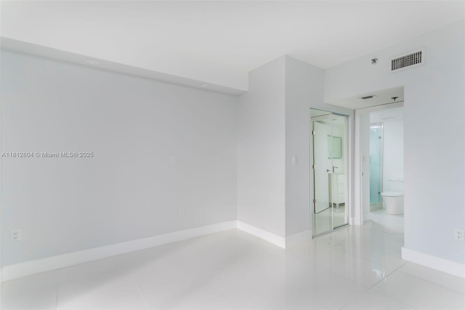 BRICKELL KEY II CONDO - Residential