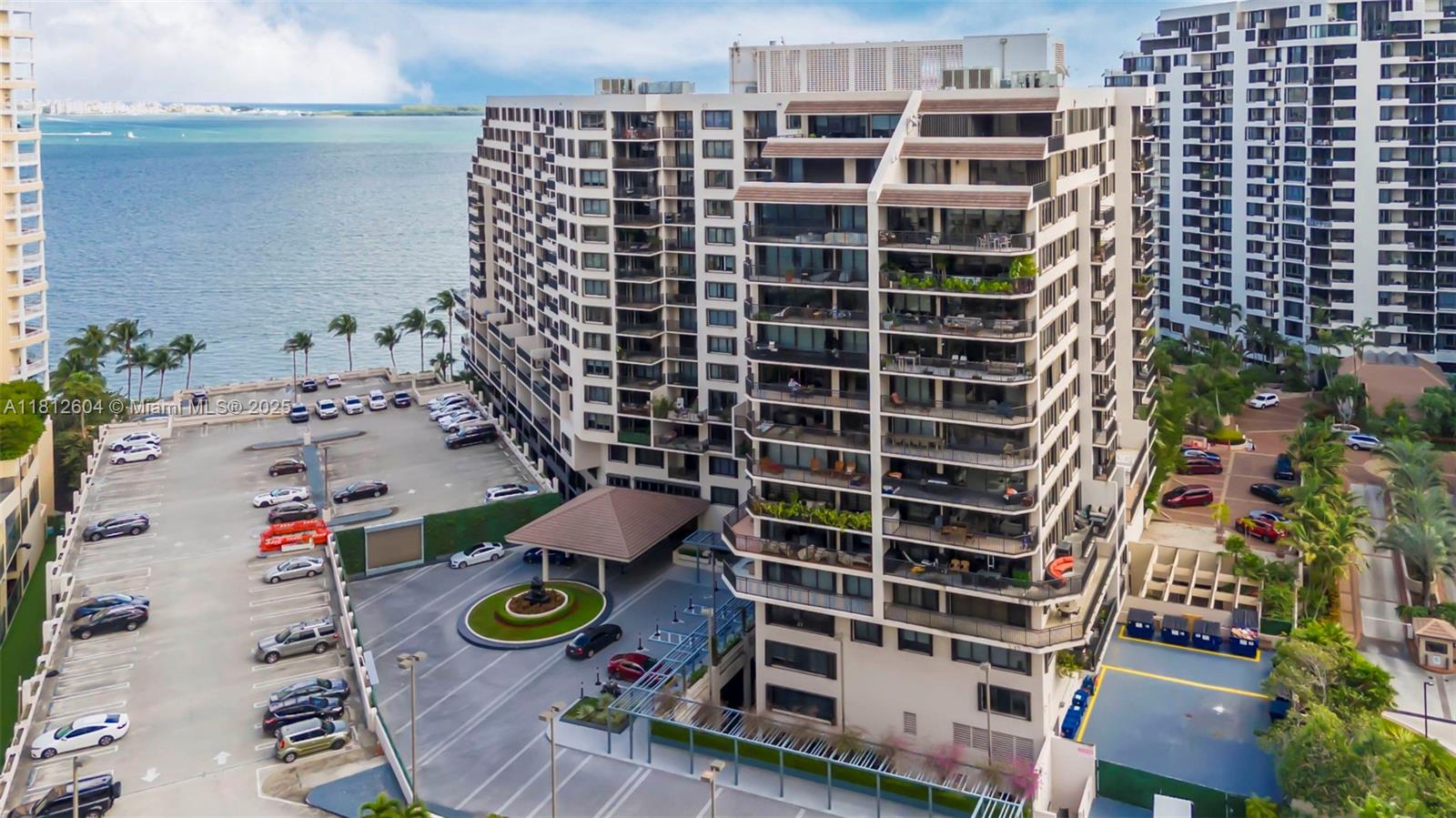Property for Sale at 540 Brickell Key Dr 1809, Miami, Broward County, Florida - Bedrooms: 1 
Bathrooms: 2  - $349,900