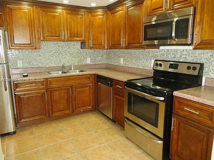 Beautiful 1 Bedroom / 1.5 Bathroom Condo – North Miami Beach. Spacious and well-maintained 1-bedroom, 1.5-bathroom unit located on the 2nd floor. This condo offers a comfortable layout with plenty of natural light and an open balcony to enjoy outdoor space.
The building features secured access with surveillance, providing both comfort and peace of mind for residents.
Prime location – just minutes from 163rd Street Mall, the beach, and Aventura Mall, with easy access to shopping, dining, and entertainment.The building is currently undergoing remodeling and upgrades, which will further enhance its value. Please note: the mailbox area is under construction, and at this time USPS mail service is limited. Only packages (Amazon and other carriers) are being received.
Don’t miss this great opportunity!