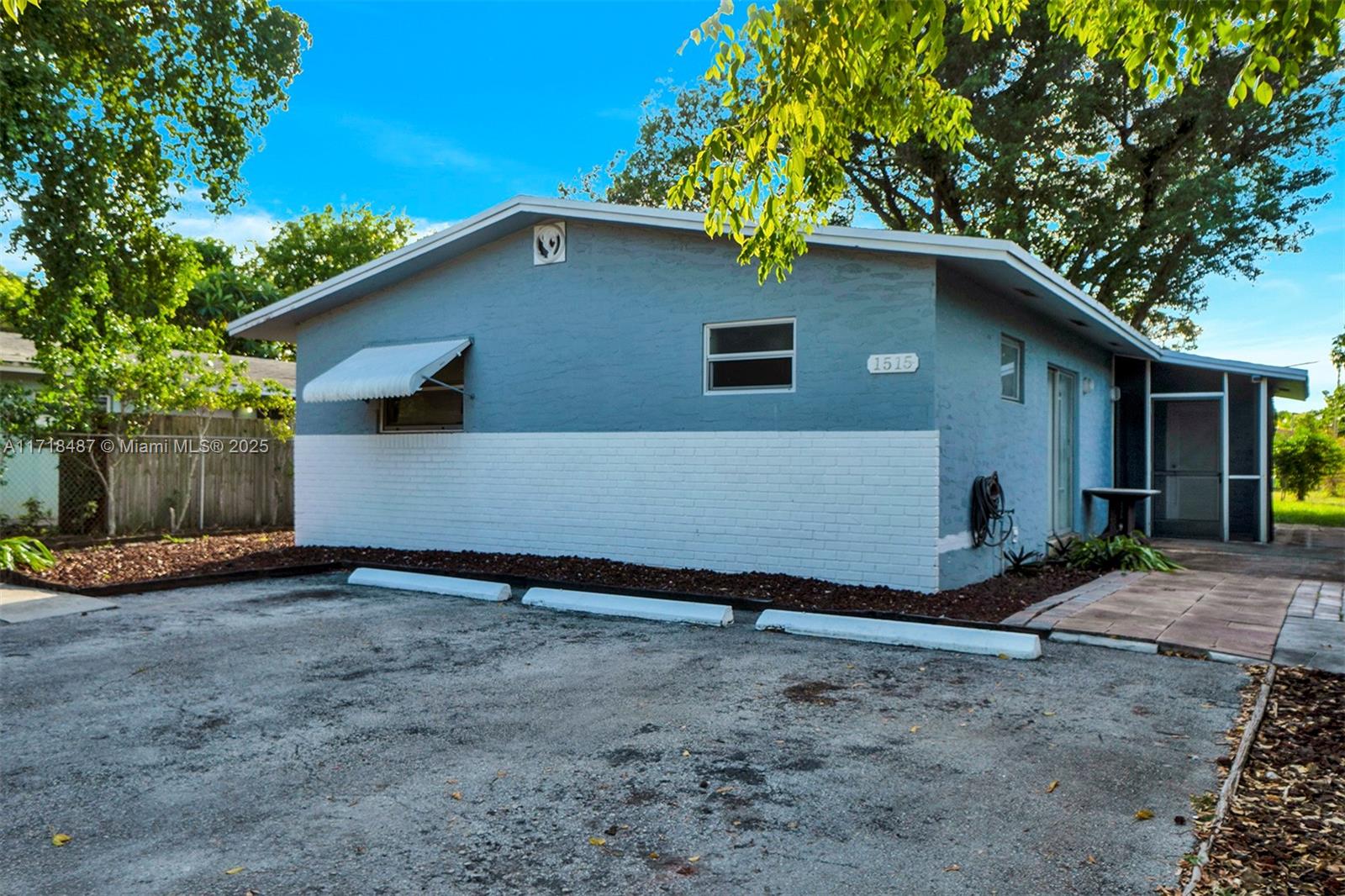 5% ROI!!! Incredible investment opportunity just steps from Wilton Manors—one of South Florida’s most desirable and rapidly growing rental markets. This fully rented duplex produces $4,150/month with an estimated 5% cap rate, offering immediate cash flow with long-term upside. Each unit has its own washer/dryer, water heater, private electric meter, and spacious backyard—ideal for tenants seeking comfort and privacy. Recent updates include PVC plumbing (no cast iron), no cloth wiring, and newer appliances. Located minutes from Las Olas, Fort Lauderdale Beach, Sistrunk Marketplace, Flagler Village, and major retailers like Publix and Home Depot. Long-term tenants in place with active leases. Whether you're looking for a strong ROI, a 1031 exchange, or a turnkey asset in a prime location.