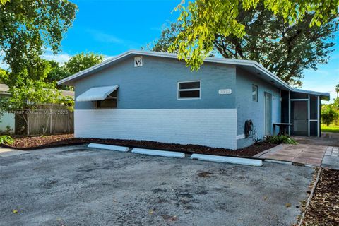 1515 NW 2nd Ave Fort Lauderdale FL 33311