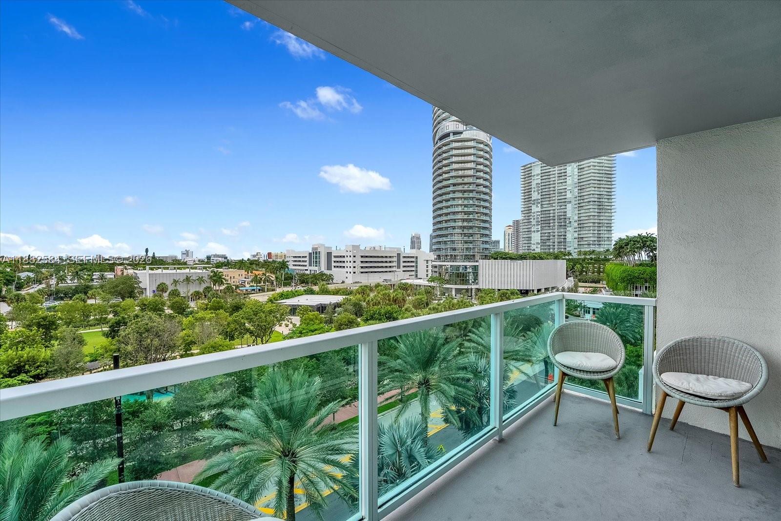 THE FLORIDIAN CONDO - Residential