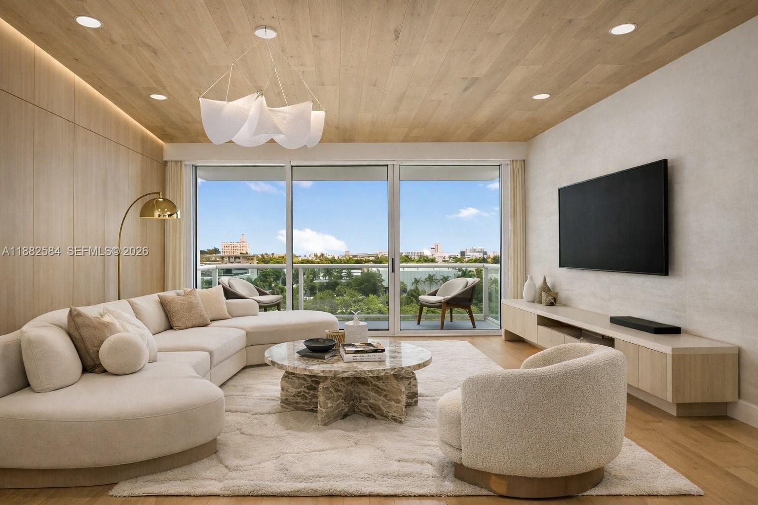 THE FLORIDIAN CONDO - Residential